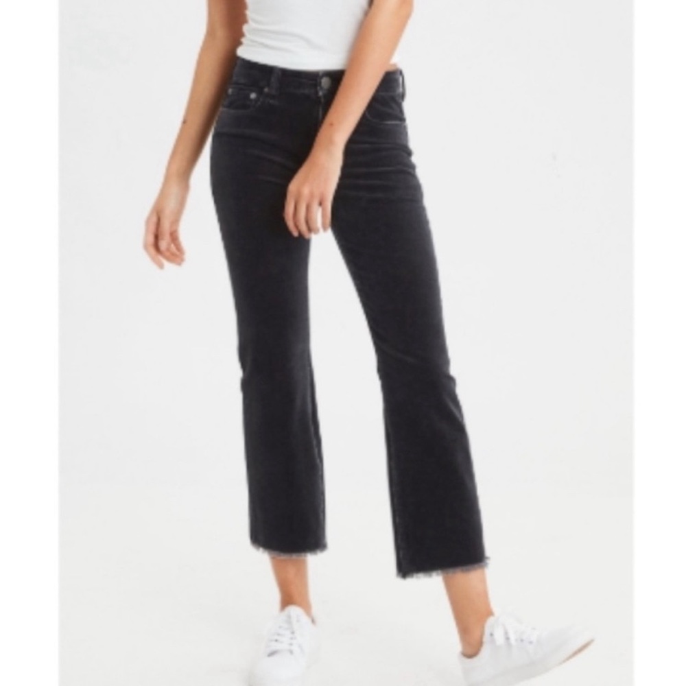 American Eagle Outfitters corduroy jeans, size 4